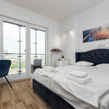 Kasprzaka 29 B-C By Homeprime Varšava Exteriér fotografie