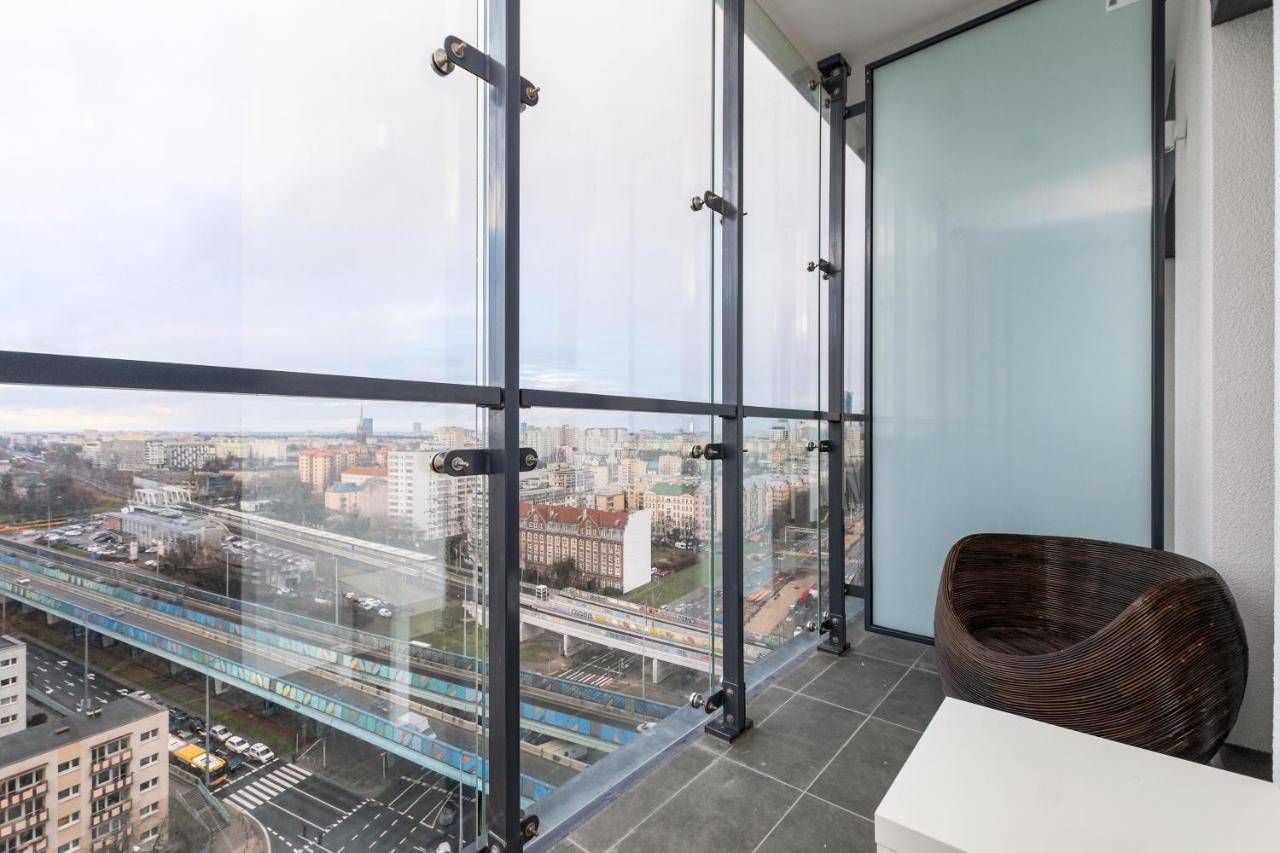Kasprzaka 29 B-C By Homeprime Varšava Exteriér fotografie